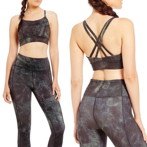Free People Glow For It Sports Bra - Picture 1 of 8